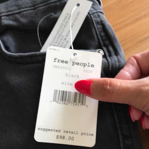 Free People Rita Raw-Edge Cropped Flared Jeans NWT - Picture 3 of 3